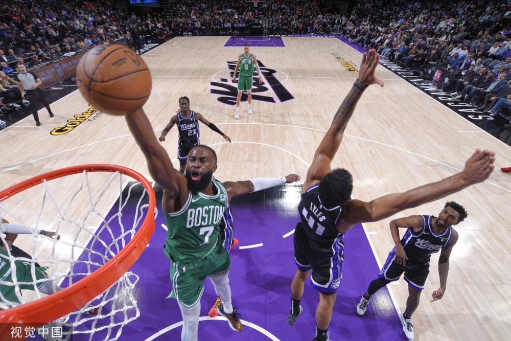 更昭示着他 更昭示着他