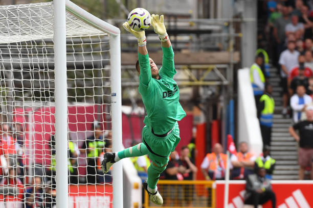 在分析他的 在分析他的